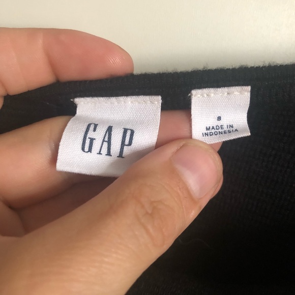 GAP little black dress - Picture 3 of 3